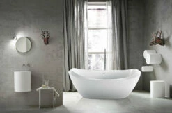 Barclay - Naomi 67" Acrylic Double Slipper Tub With Integral Drain And Overflow - ATDSN67IG